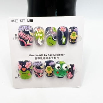 10 design Cat eye or cute Press-On Nails – Medium Size - short length- square shape💅✨