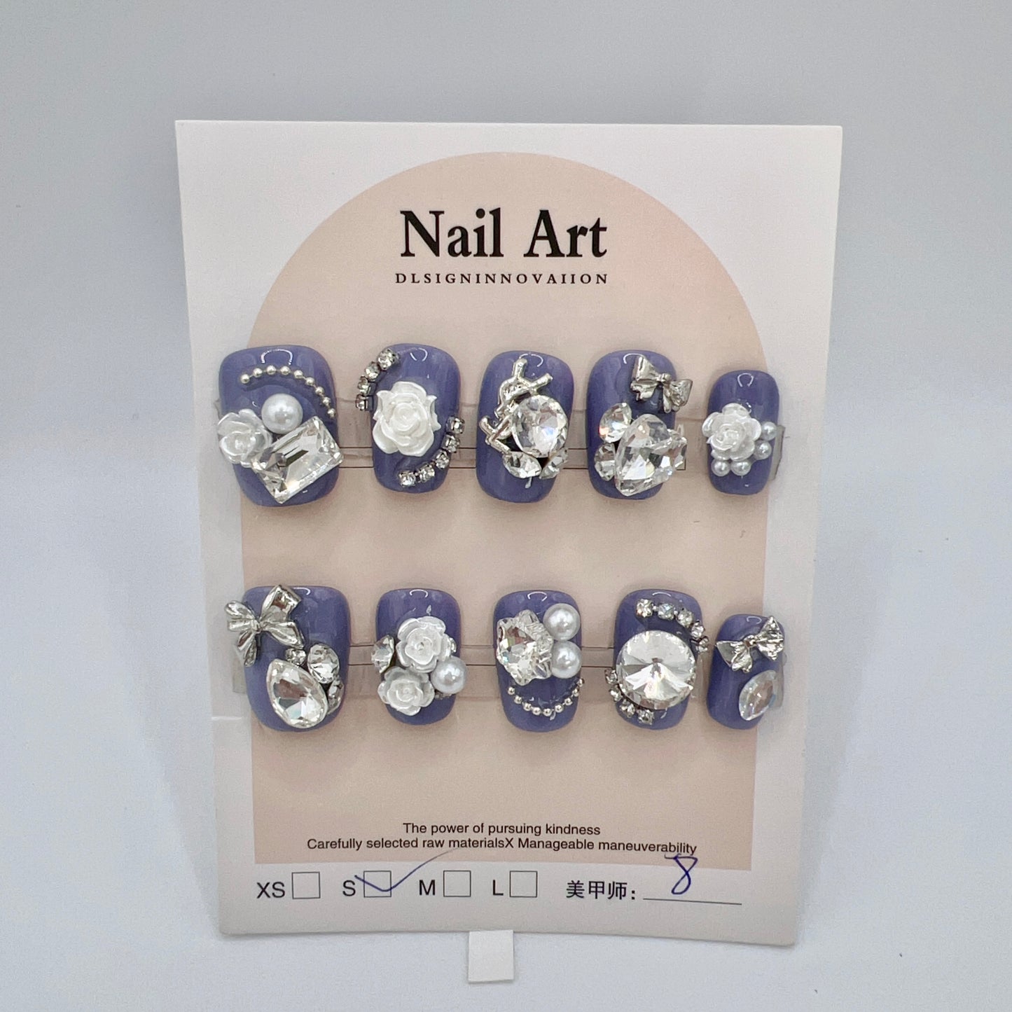 Short Square Press-On Nails with Heavy Rhinestones & 2D Flower Charms β Small Size