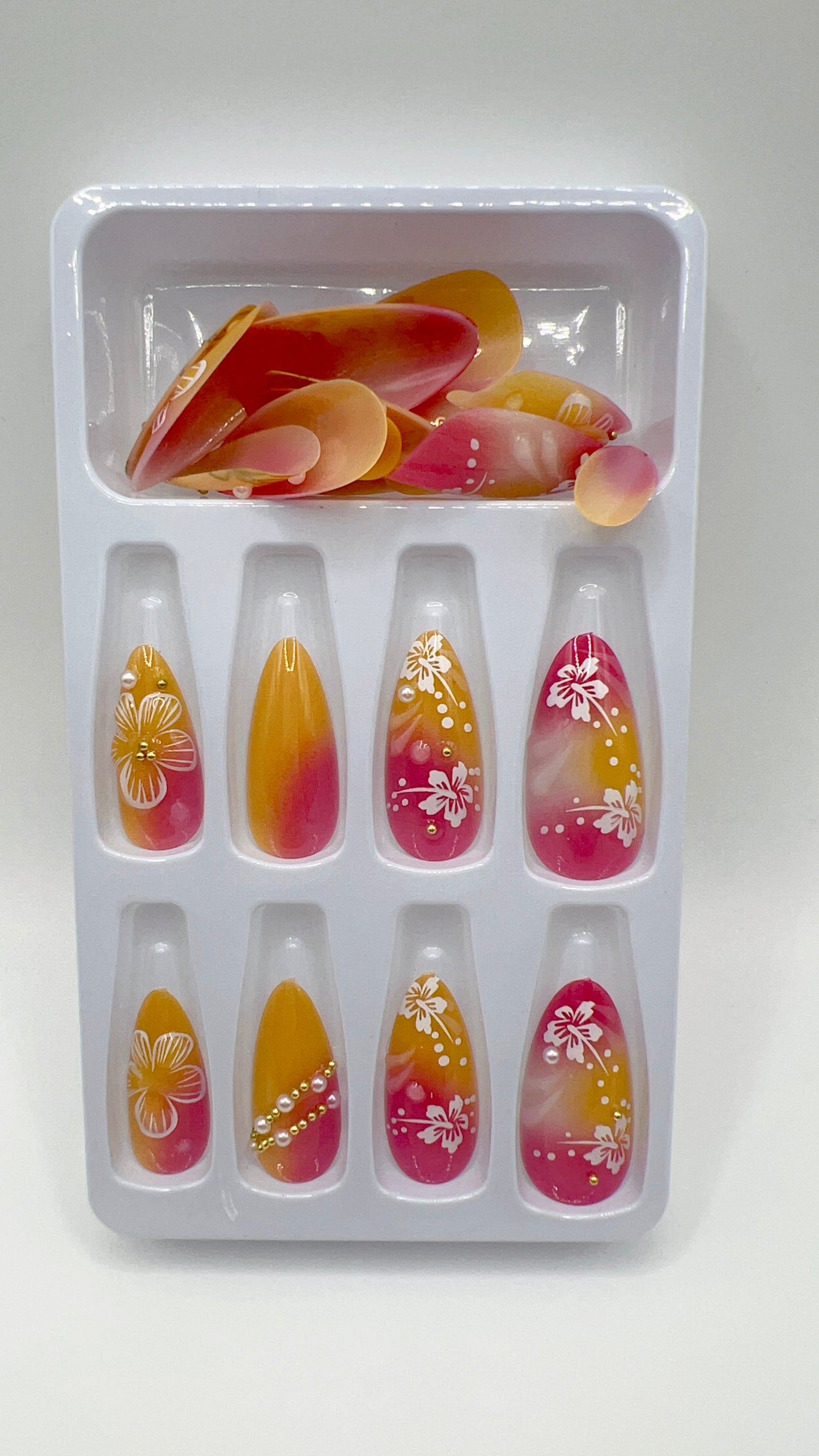 24 pcs Almond Press-On Nails β Flower with French Tip, Orange Gradient, Elegant Style