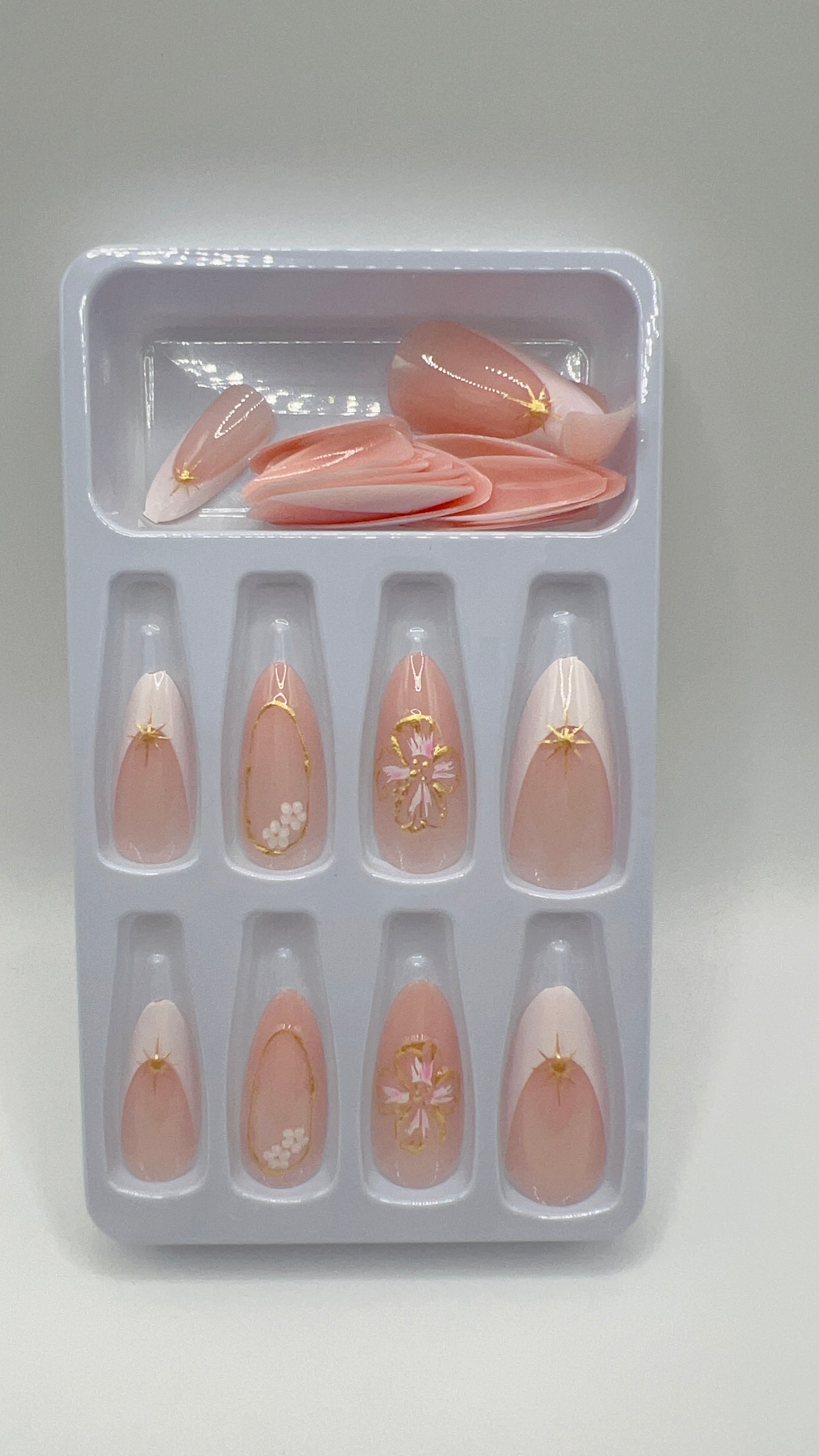 24 pcs Almond Press-On Nails β Flower with French Tip, Fashionable Style