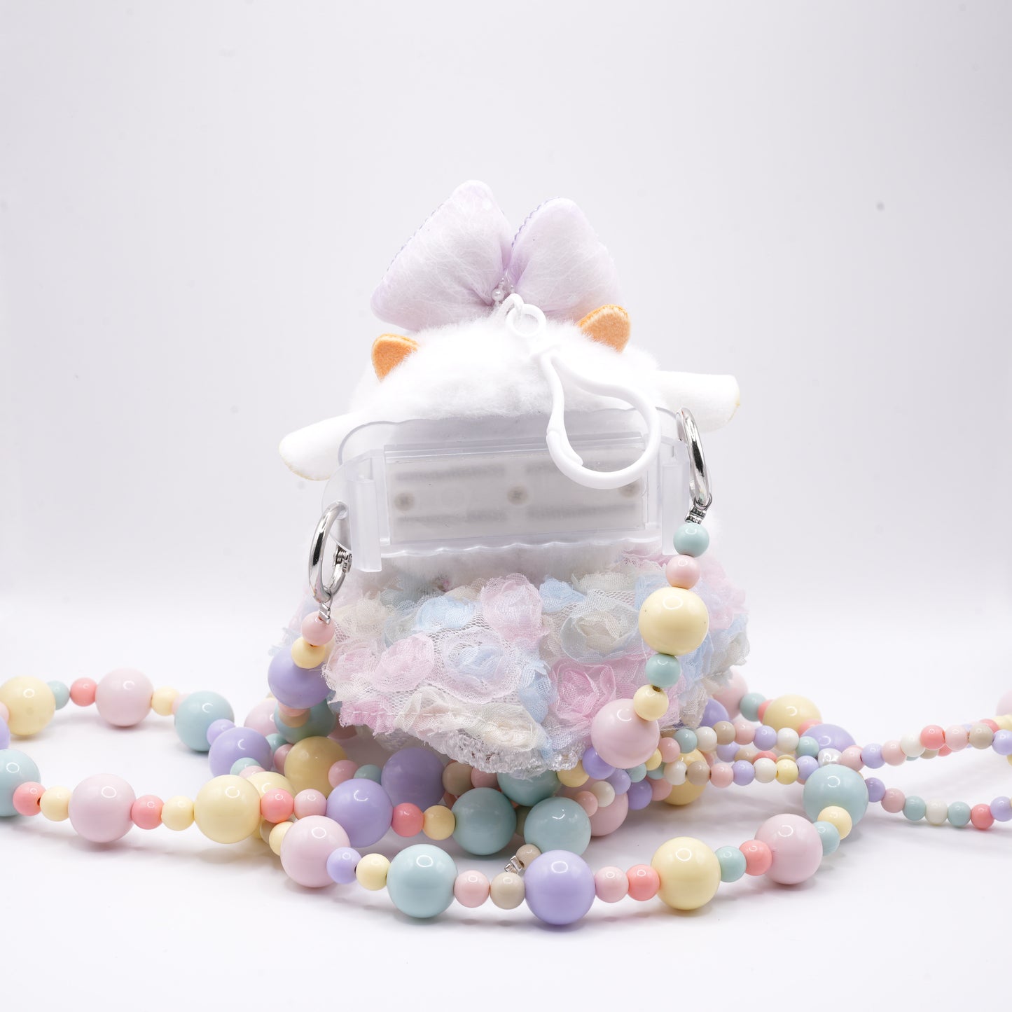 Sheep phone holder with long chain