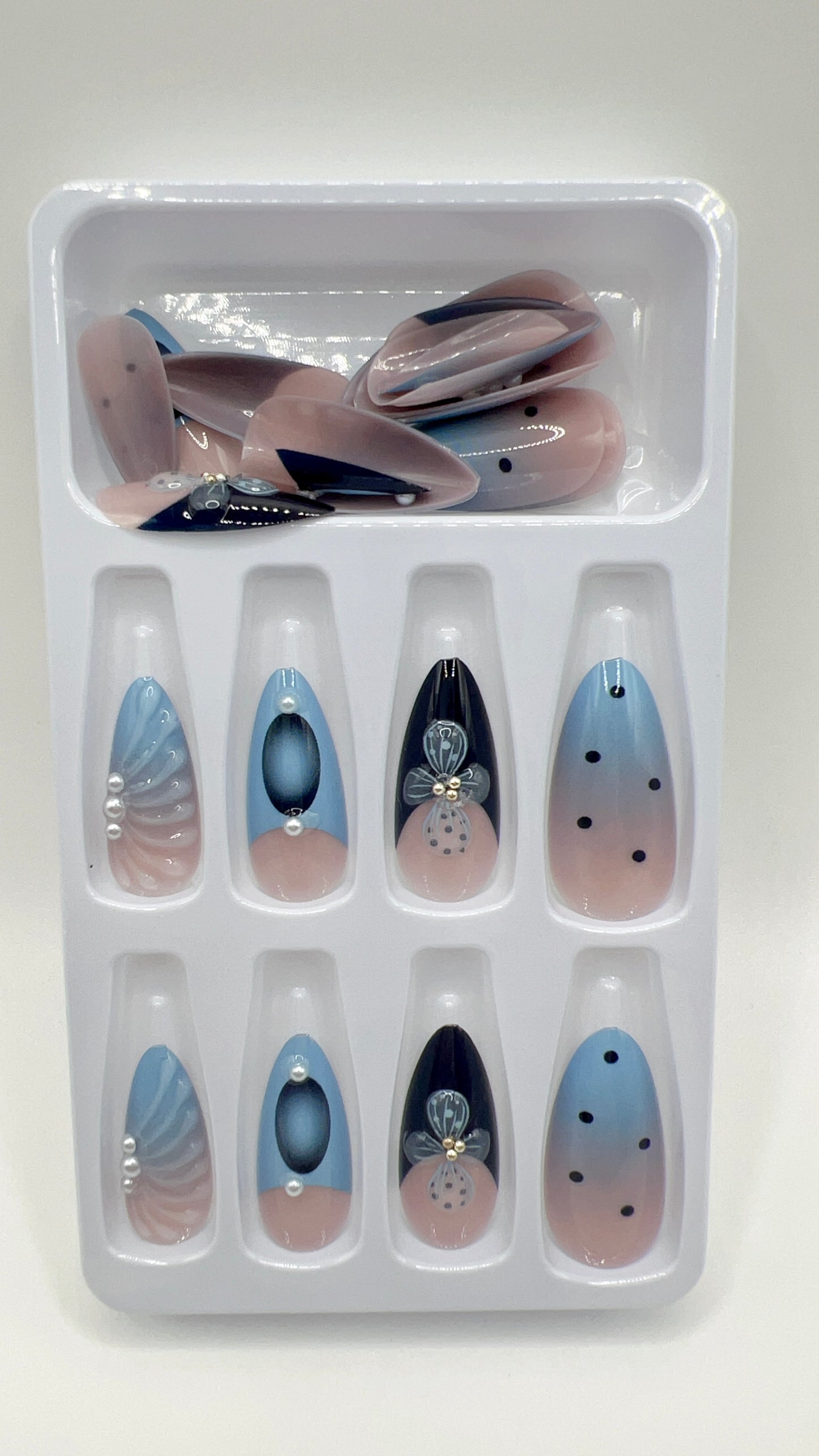 24pcs Almond Press On Nails Blue Gradient French Tip with Flower Fit All Sizes