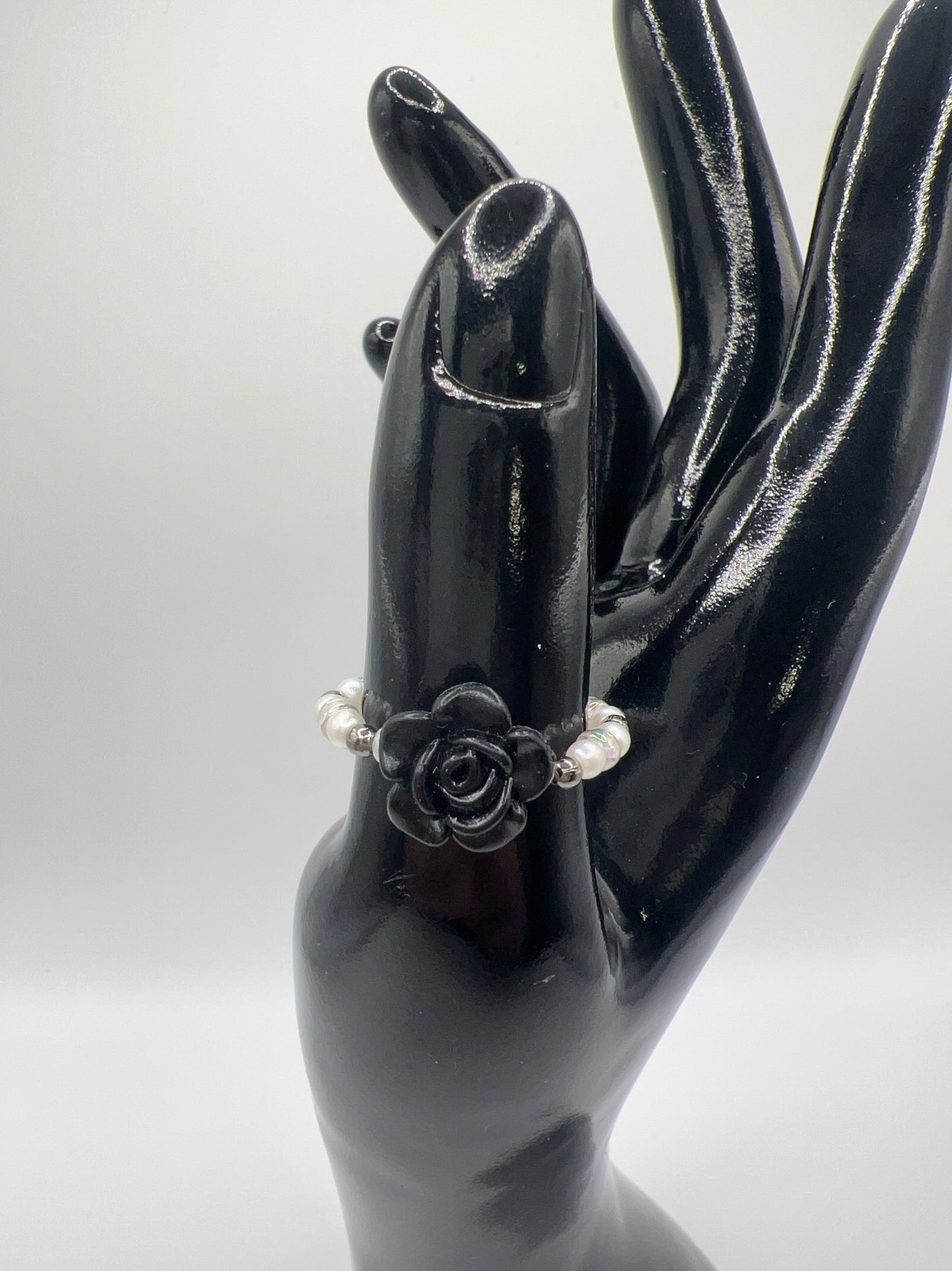 Handmade Elegant Glass Resin Flower Stretch Band Ring