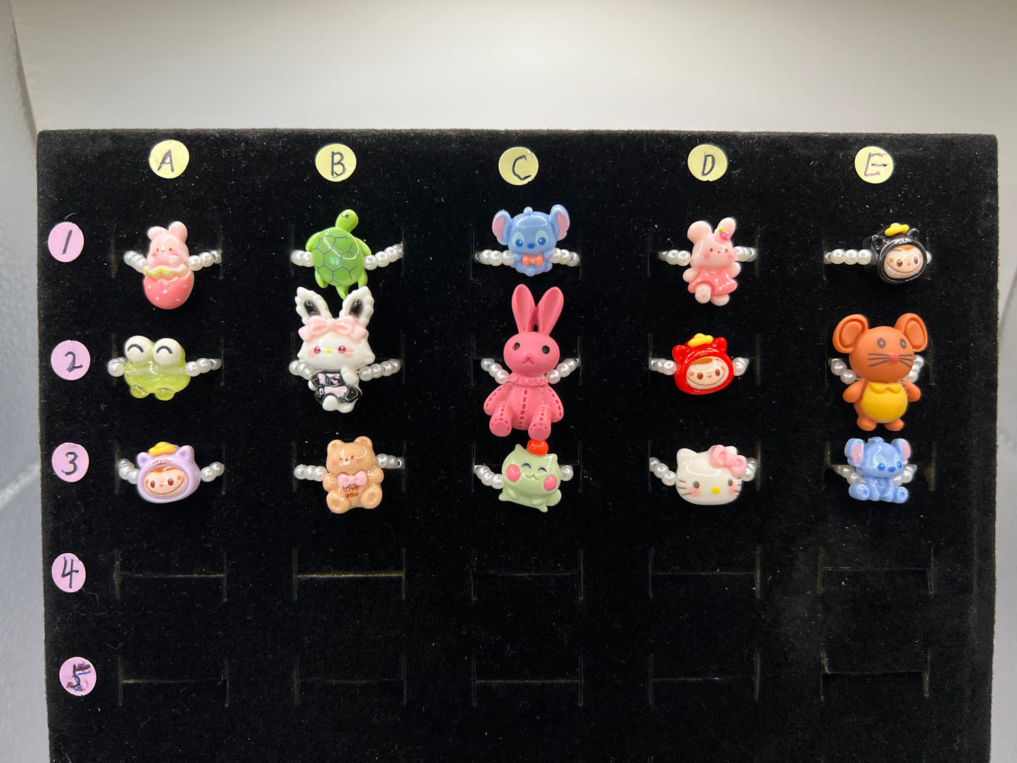 Stretchy Cartoon Rings – Fun, Flexible, and Adorably Stylish