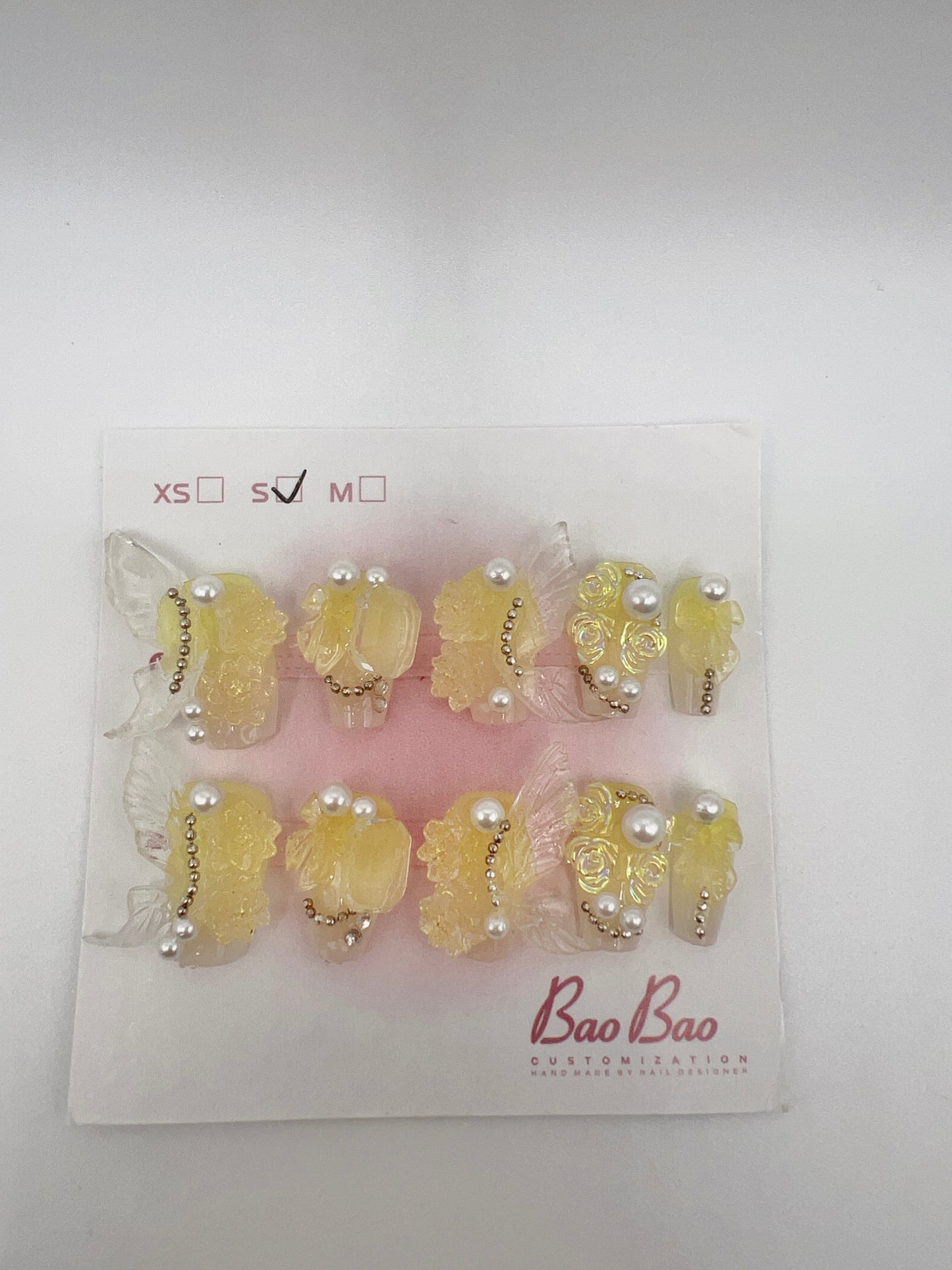 Luxury Short Coffin Press-On Nails with 2D Flower & Pearl Charms – Small Size