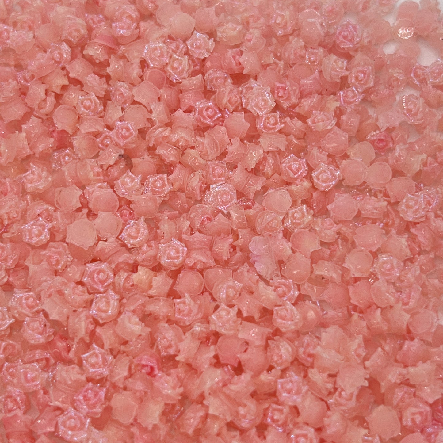 Mini 2D Resin Flower Charms – Pink Shimmer 4–5mm for Nail Art, Phone Case & DIY Crafts