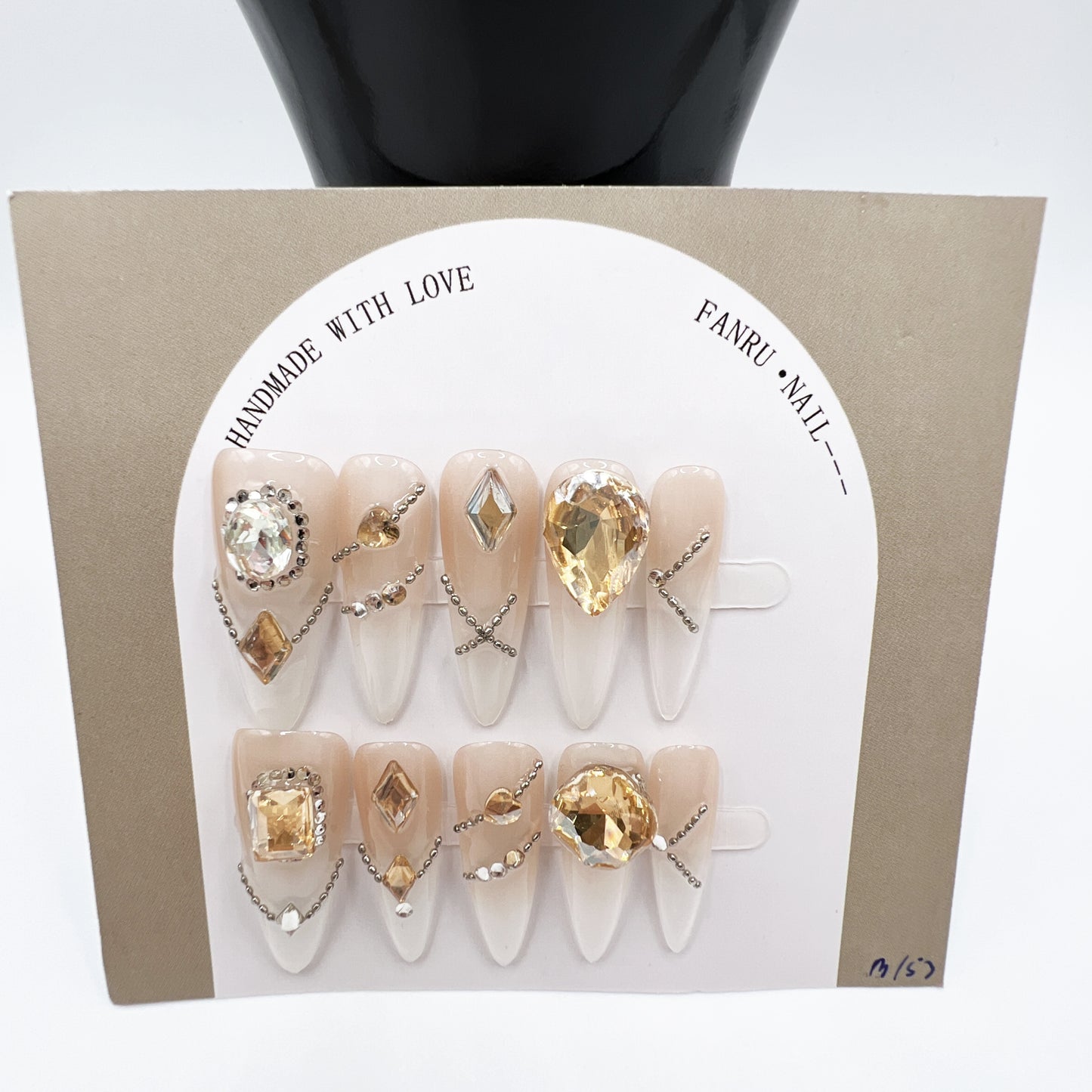 Luxury Rhinestone Press-On Nails – Medium Size 💅✨