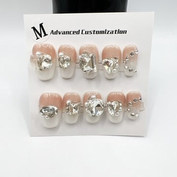 Cute Short Length Press-On Nails – Medium Size 💅✨