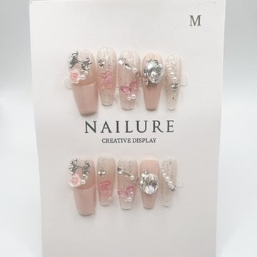 Luxury Rhinestone Press-On Nails – Medium Size 💅✨