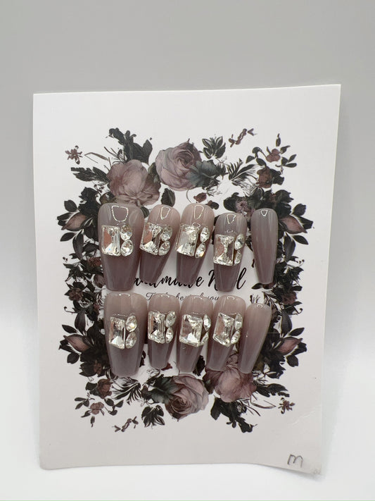 Medium Coffin Press-On Nails with Rhinestone – Elegant Medium Size