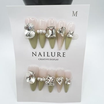 Luxury Charms Press-On Nails – Medium Size-stiletto shape