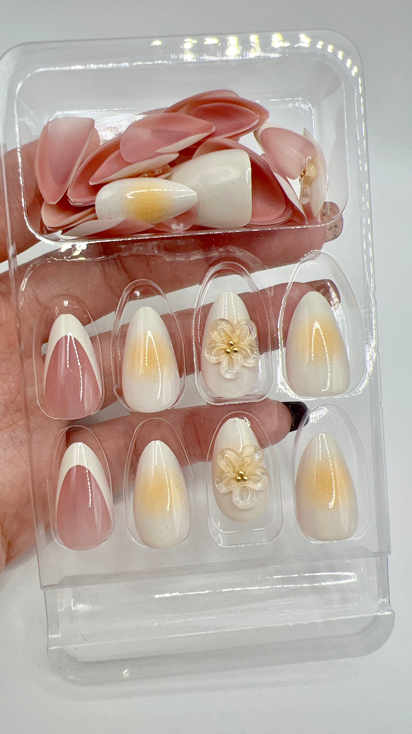 24pcs Almond Press On Nails Flower Yellow Gradient Fit All Sizes Elegant