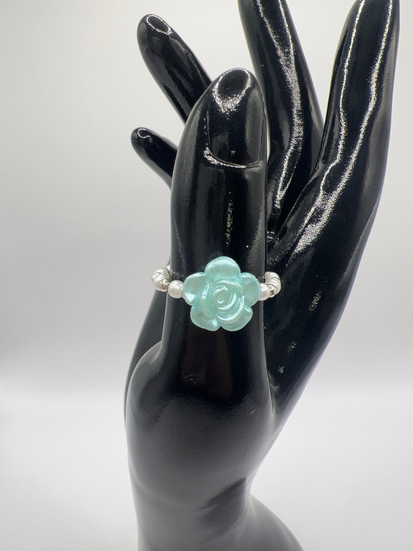 Handmade Elegant Glass Resin Flower Stretch Band Ring