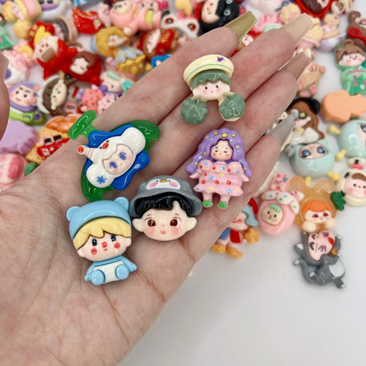 Random Mixed Character Resin Charms for DIY Jewelry, Hair Clips & Crafts