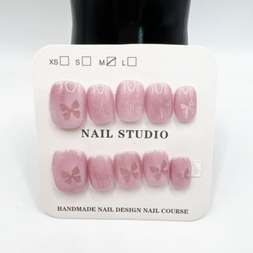 10 design Cat eye or cute Press-On Nails – Medium Size - short length- square shape💅✨