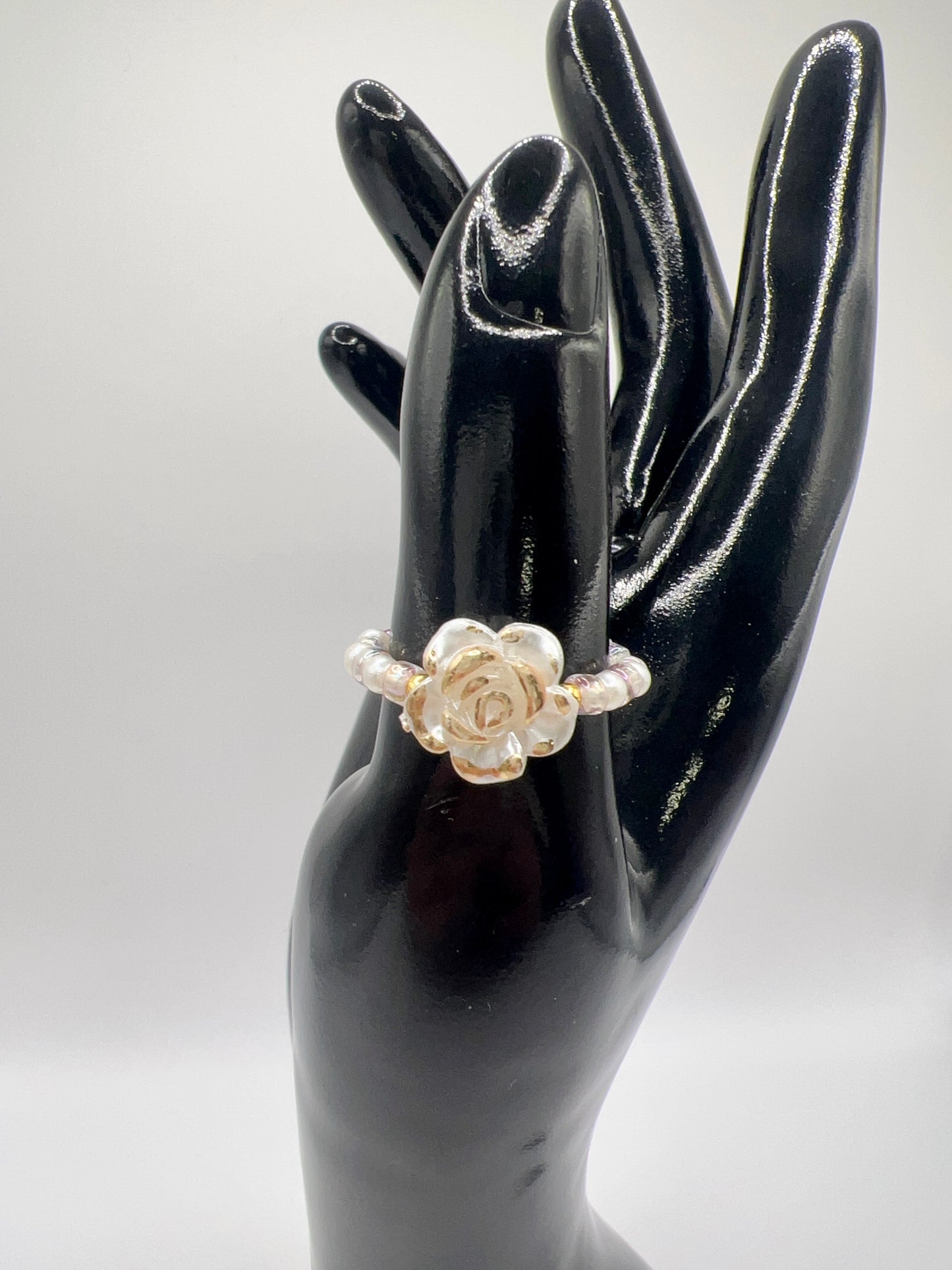 Handmade Elegant Glass Resin Flower Stretch Band Ring