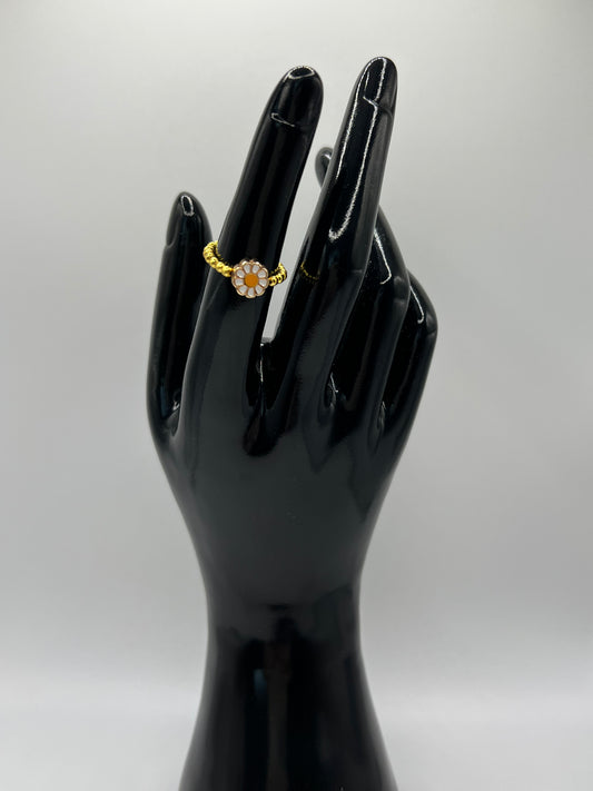 Stretchy or Adjustable Fashion Rings – Fun, Flexible, and Adorably Stylish