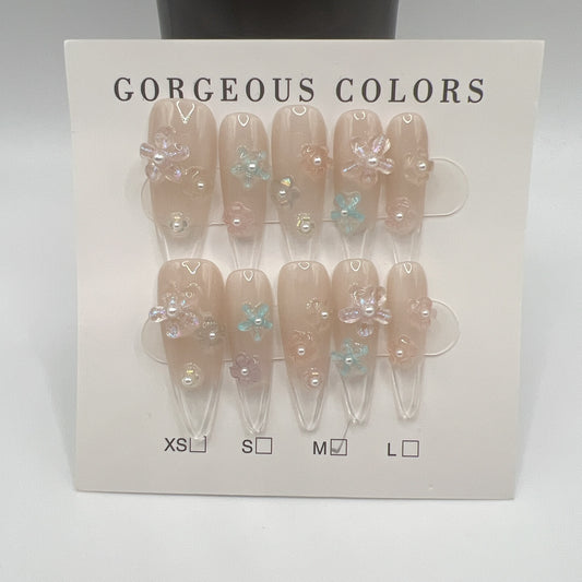 Luxury Charms Press-On Nails – Medium Size-stiletto shape