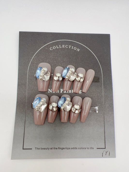 Medium Coffin Press-On Nails with Rhinestone – Elegant