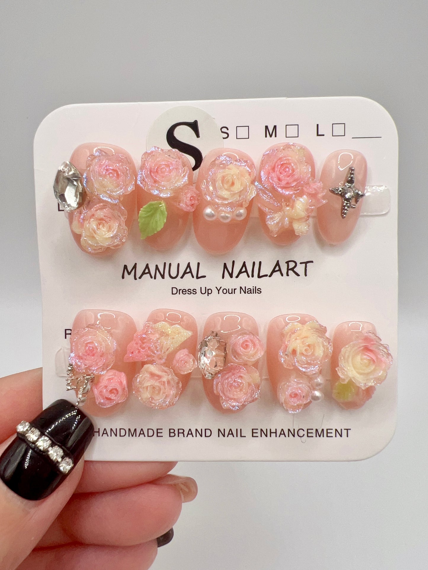 Short Oval Press On Nails with 2D Flowers and Charms – Small Size