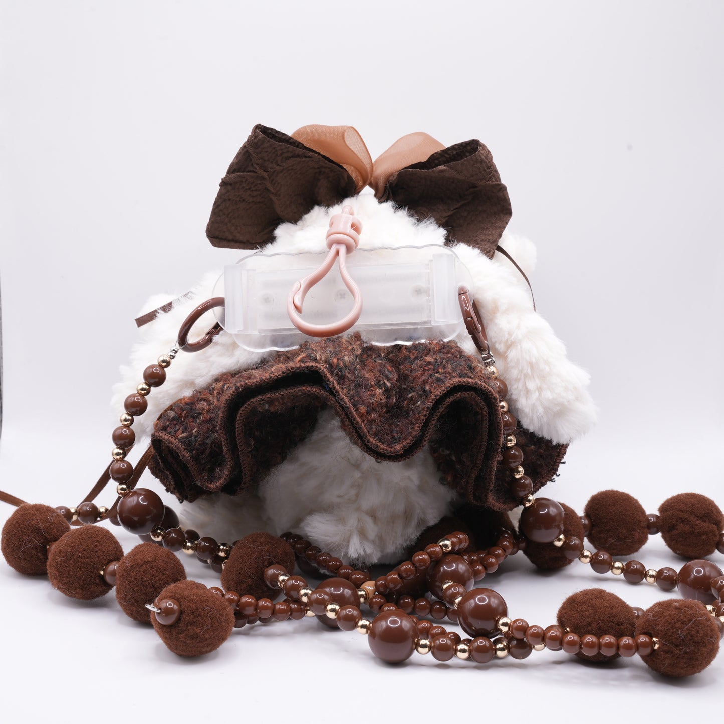 Bunny phone holder brown + long chain
