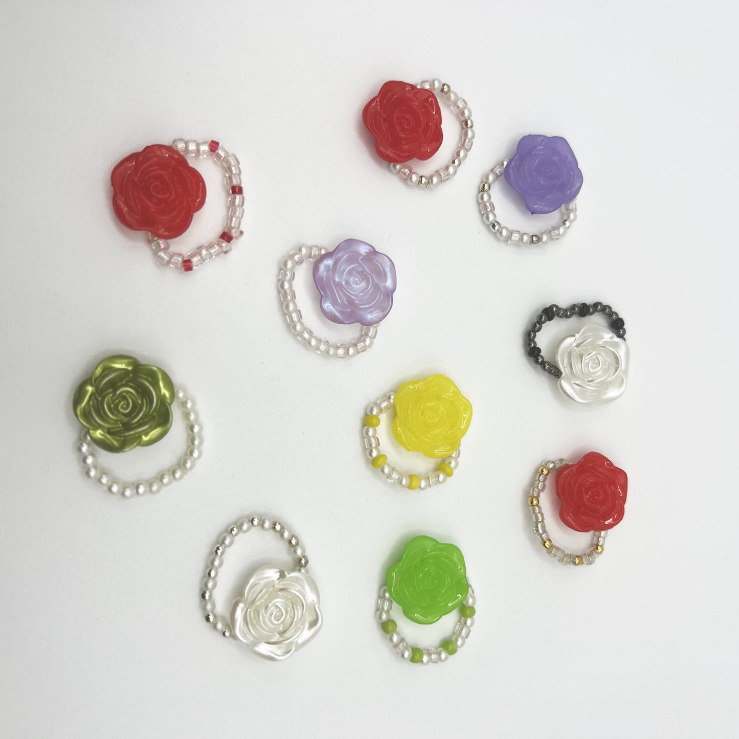 Elegant Glass Resin Flower Stretch Band Ring – Handmade Adjustable Statement Jewelry