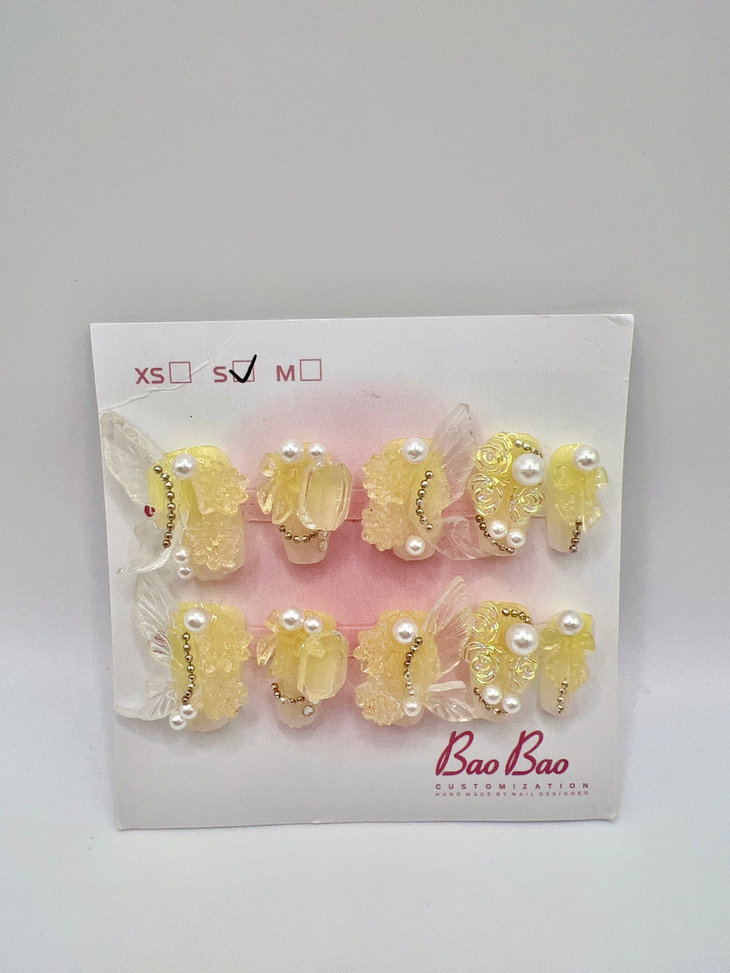 Luxury Short Coffin Press-On Nails with 2D Flower & Pearl Charms – Small Size