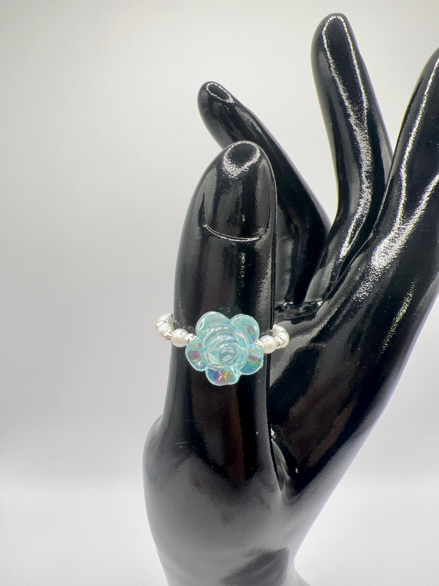 Handmade Elegant Glass Resin Flower Stretch Band Ring