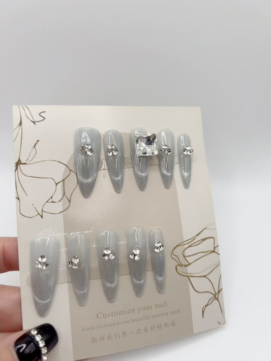 Long Stiletto Press On Nails with Rhinestone and Shimmer – Small Size